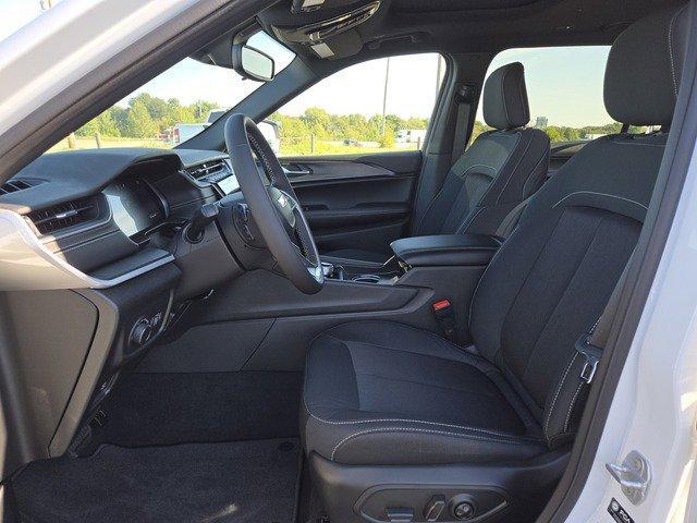 new 2025 Jeep Grand Cherokee L car, priced at $40,830