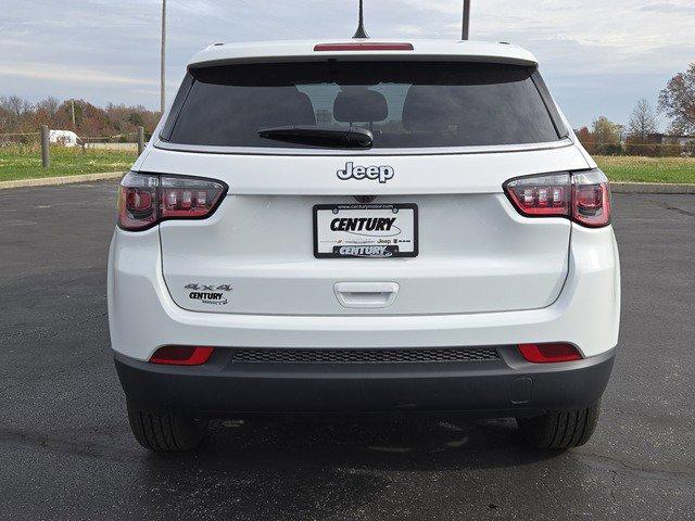 new 2025 Jeep Compass car, priced at $26,995