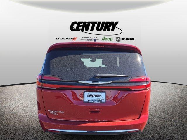 new 2025 Chrysler Pacifica car, priced at $43,315