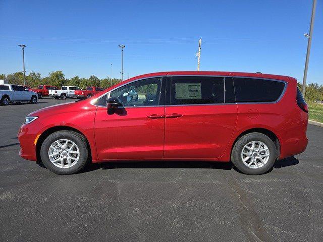 new 2025 Chrysler Pacifica car, priced at $42,315