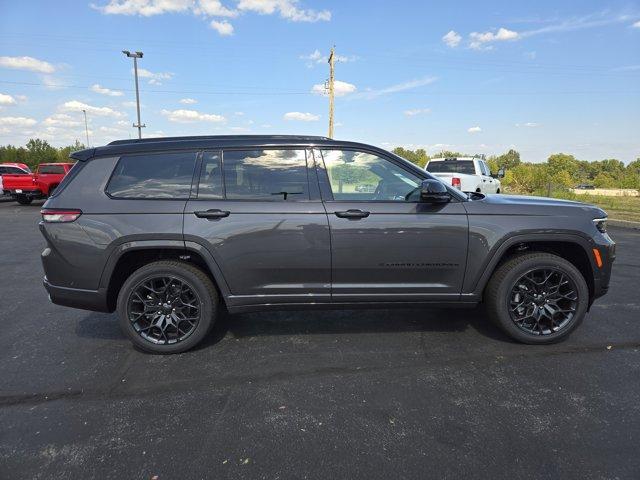 new 2025 Jeep Grand Cherokee L car, priced at $59,975