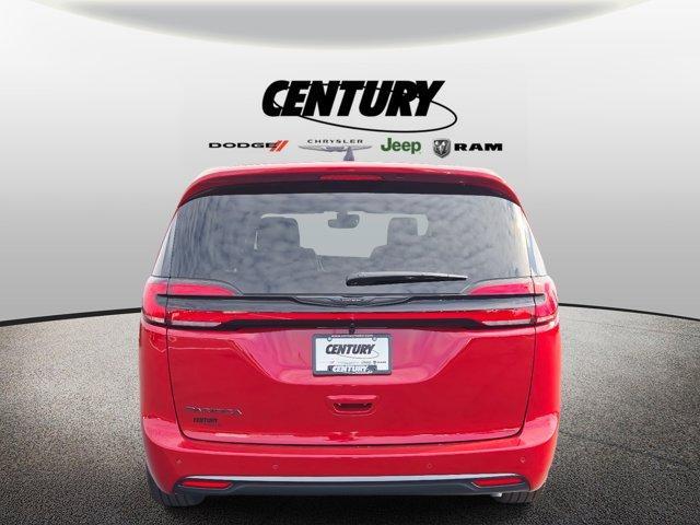 new 2026 Chrysler Pacifica car, priced at $42,035