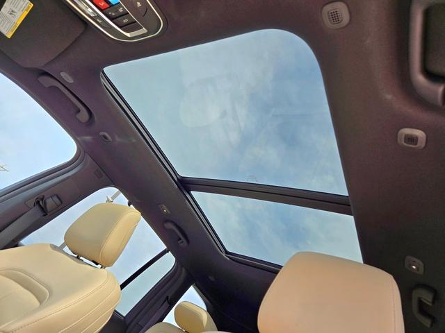 used 2024 Jeep Grand Cherokee car, priced at $42,977