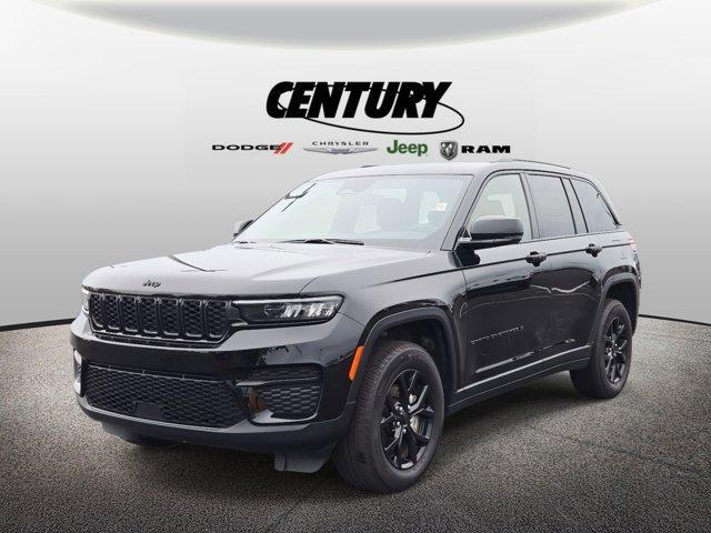 used 2024 Jeep Grand Cherokee car, priced at $31,977