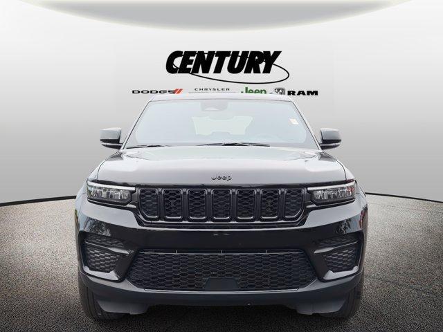 used 2024 Jeep Grand Cherokee car, priced at $31,977