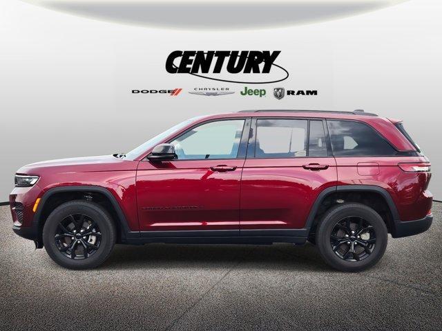 used 2024 Jeep Grand Cherokee car, priced at $34,977