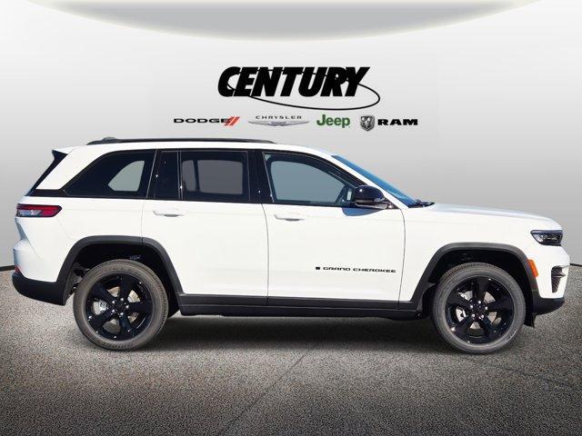 new 2025 Jeep Grand Cherokee car, priced at $40,530