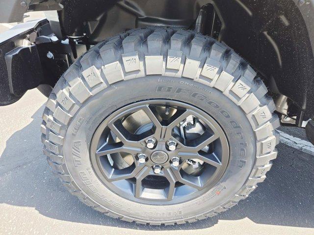new 2025 Jeep Gladiator car, priced at $45,430