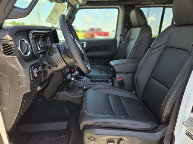 new 2025 Jeep Gladiator car, priced at $45,430