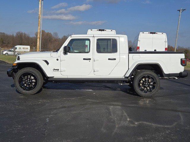 new 2025 Jeep Gladiator car, priced at $41,710