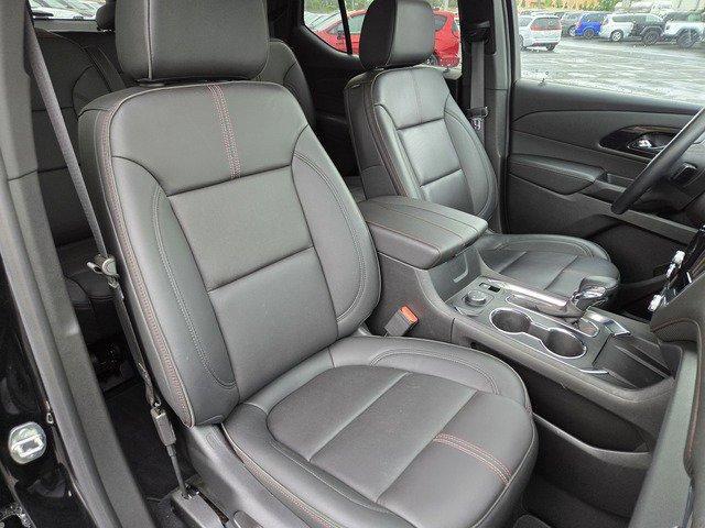 used 2023 Chevrolet Traverse car, priced at $37,977