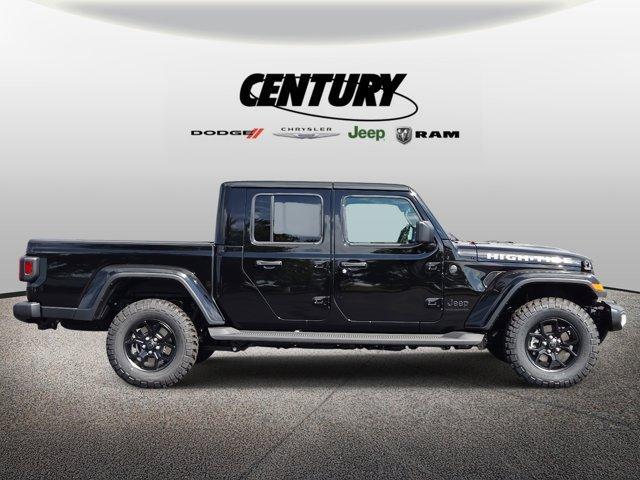 new 2025 Jeep Gladiator car, priced at $45,980