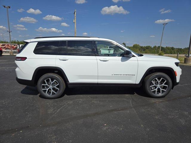 new 2025 Jeep Grand Cherokee L car, priced at $42,700