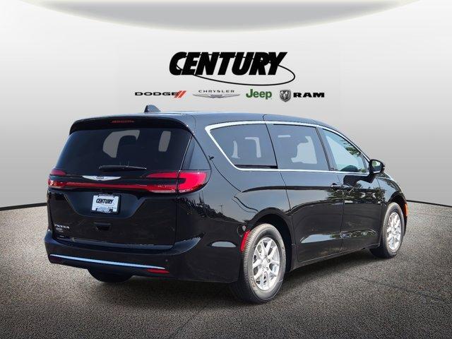 new 2026 Chrysler Pacifica car, priced at $43,240