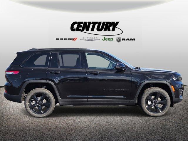 new 2025 Jeep Grand Cherokee car, priced at $40,625