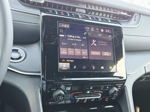 new 2025 Jeep Grand Cherokee car, priced at $40,625