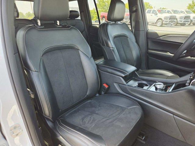 used 2024 Jeep Grand Cherokee car, priced at $35,977