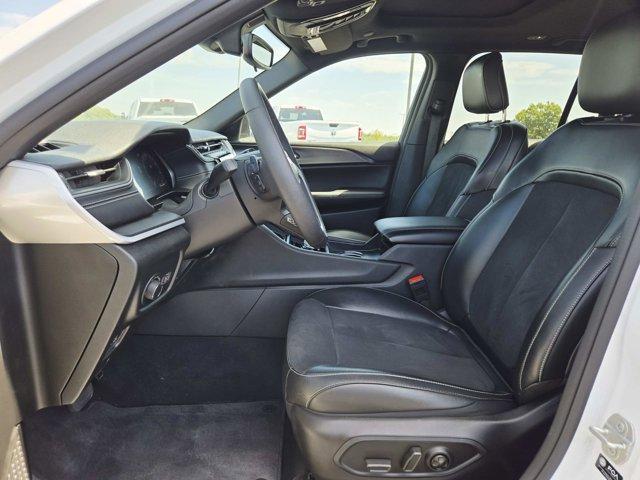 used 2024 Jeep Grand Cherokee car, priced at $35,977