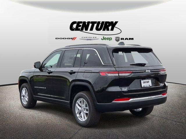 new 2025 Jeep Grand Cherokee car, priced at $38,375