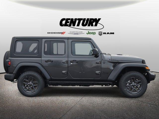 new 2025 Jeep Wrangler car, priced at $47,535
