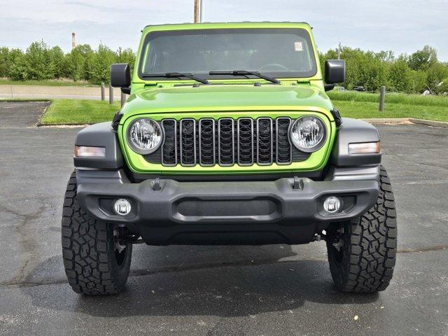 new 2025 Jeep Wrangler car, priced at $48,370