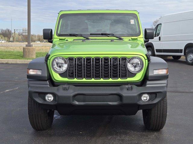 new 2025 Jeep Wrangler car, priced at $40,375