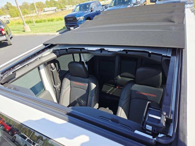 new 2026 Jeep Wrangler car, priced at $59,640