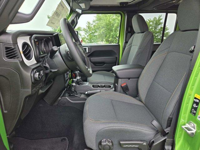 new 2025 Jeep Wrangler car, priced at $40,750