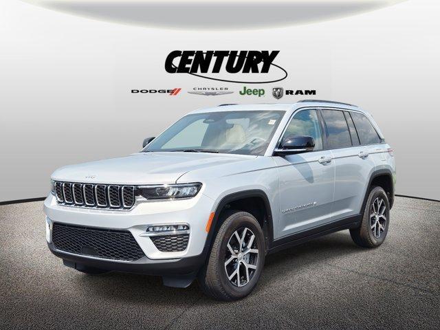 used 2024 Jeep Grand Cherokee car, priced at $38,977