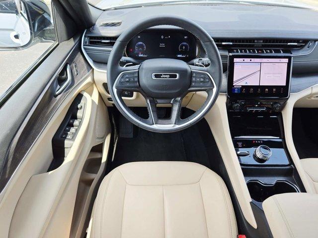 used 2024 Jeep Grand Cherokee car, priced at $38,977