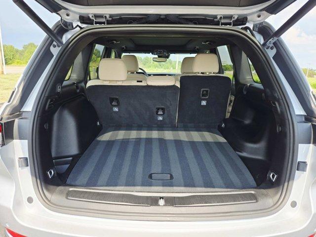 used 2024 Jeep Grand Cherokee car, priced at $38,977