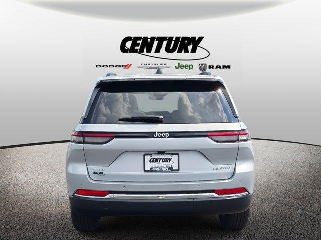 used 2024 Jeep Grand Cherokee car, priced at $38,977
