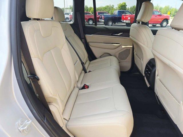 used 2024 Jeep Grand Cherokee car, priced at $38,977