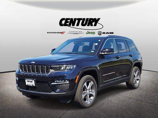 used 2024 Jeep Grand Cherokee car, priced at $39,977