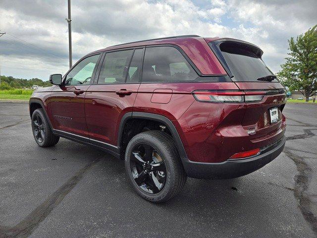 new 2024 Jeep Grand Cherokee car, priced at $38,675