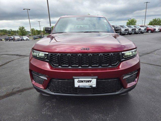 new 2024 Jeep Grand Cherokee car, priced at $38,675