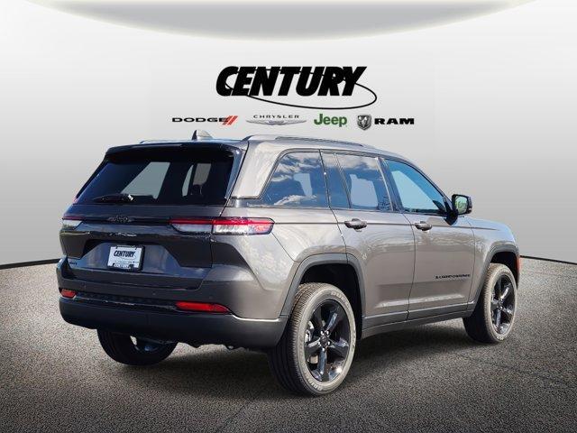 new 2025 Jeep Grand Cherokee car, priced at $40,625