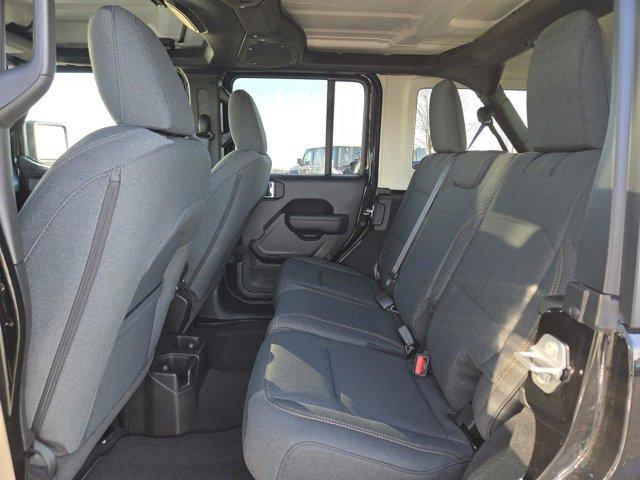 new 2025 Jeep Wrangler car, priced at $47,365
