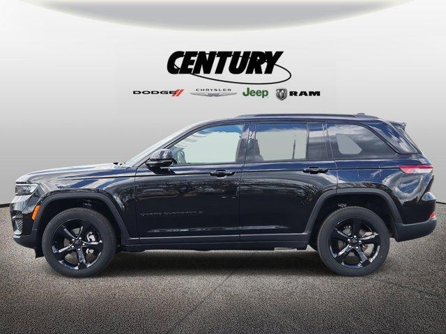 used 2024 Jeep Grand Cherokee car, priced at $34,977