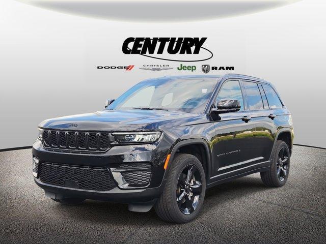 used 2024 Jeep Grand Cherokee car, priced at $34,977