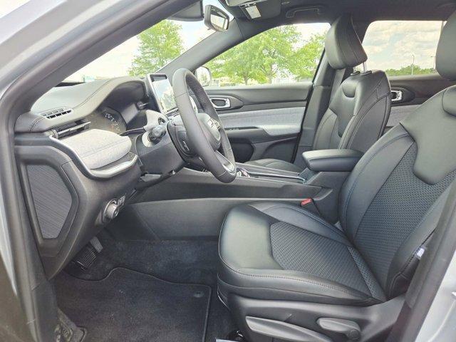 new 2025 Jeep Compass car, priced at $28,760