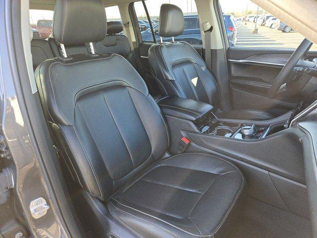 used 2023 Jeep Grand Cherokee car, priced at $37,977