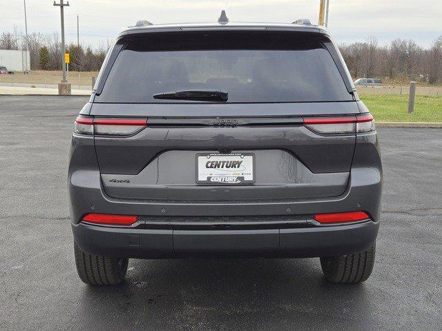 new 2025 Jeep Grand Cherokee car, priced at $41,175