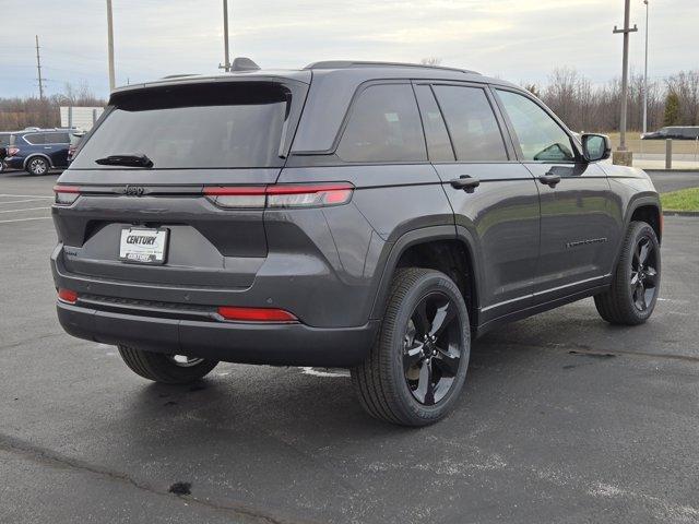 new 2025 Jeep Grand Cherokee car, priced at $43,175