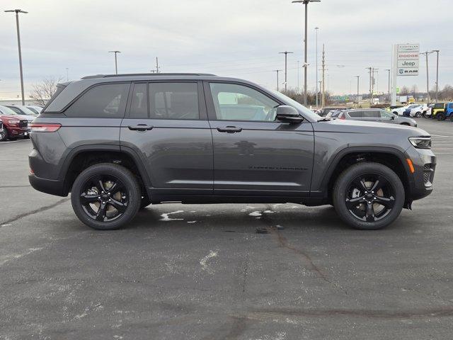 new 2025 Jeep Grand Cherokee car, priced at $43,175