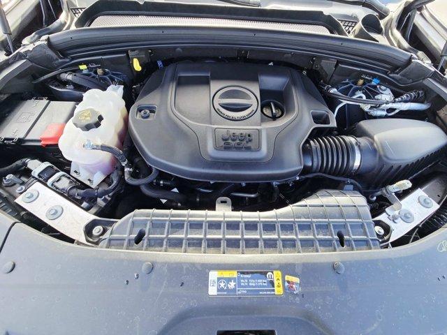 used 2024 Jeep Grand Cherokee car, priced at $50,977