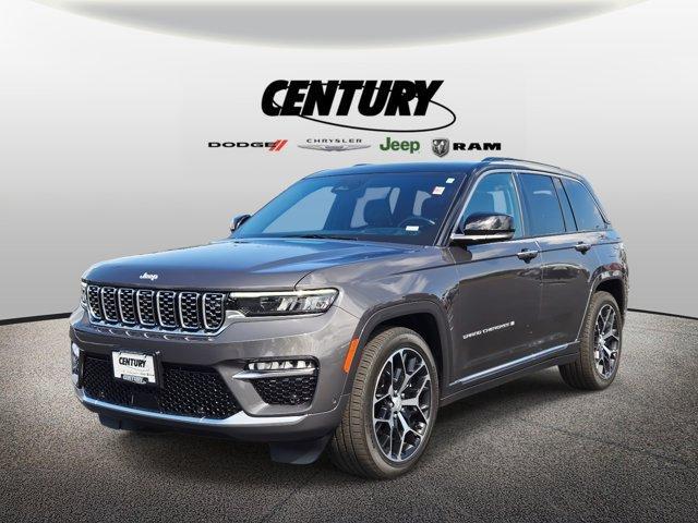 used 2024 Jeep Grand Cherokee car, priced at $50,977
