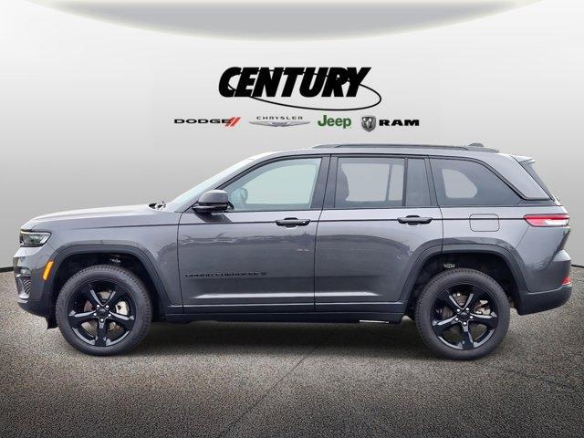 used 2024 Jeep Grand Cherokee car, priced at $40,977