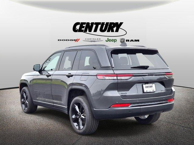 used 2024 Jeep Grand Cherokee car, priced at $40,977