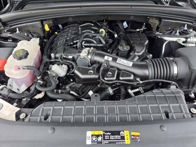 used 2024 Jeep Grand Cherokee car, priced at $40,977